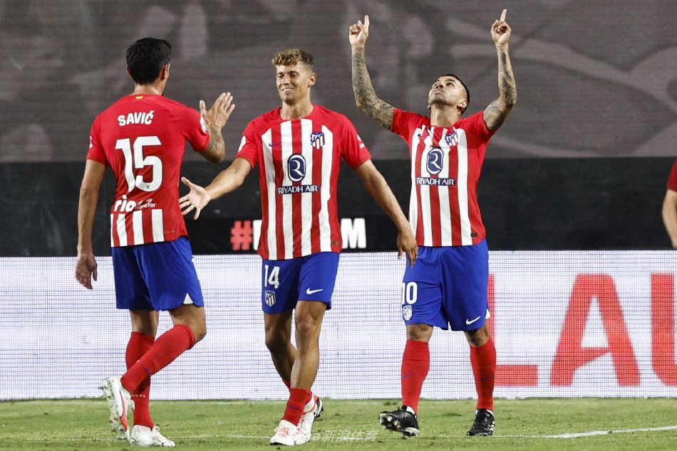 更体现了他 更体现了他