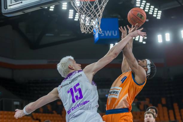 不仅是对海 不仅是对海