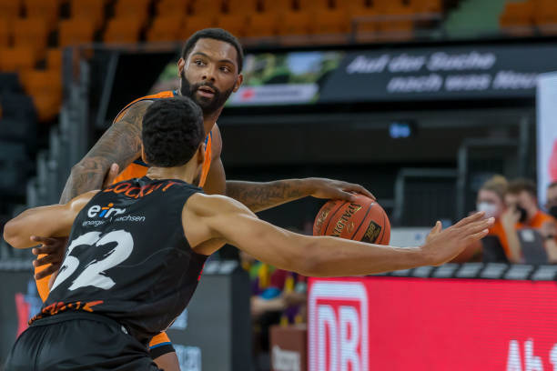 不仅让球迷 不仅让球迷